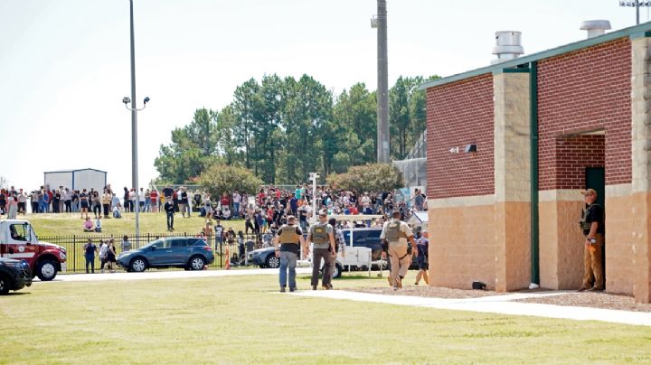Adolescente de 14 años se convierte en tirador masivo y mata a cuatro en secundaria de Georgia
