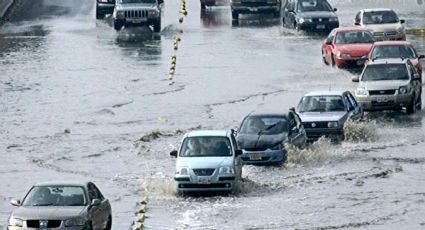 Esta es la mejor forma de evitar que el agua entre al escape de tu auto al cruzar un charco profundo