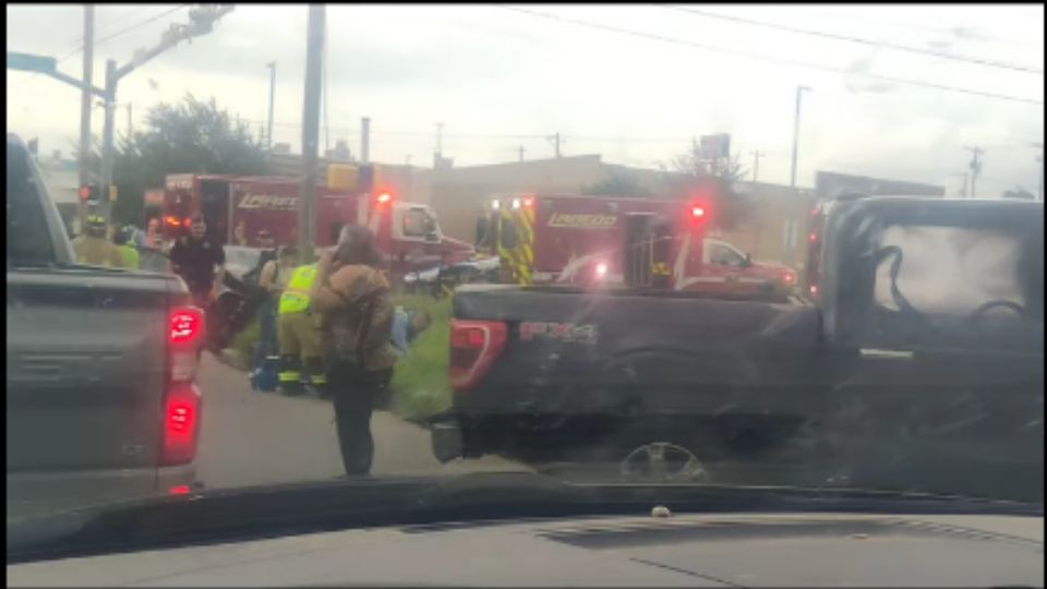 En este aparatoso accidente hubo tres personas lesionadas