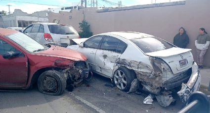 Nuevo Laredo: joven alcoholizado se duerme y ocasiona carambola en la Benito Juárez 