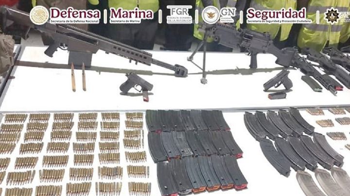 Detienen en Nuevo León a 27 personas con arsenal de armas de grueso calibre y equipo táctico