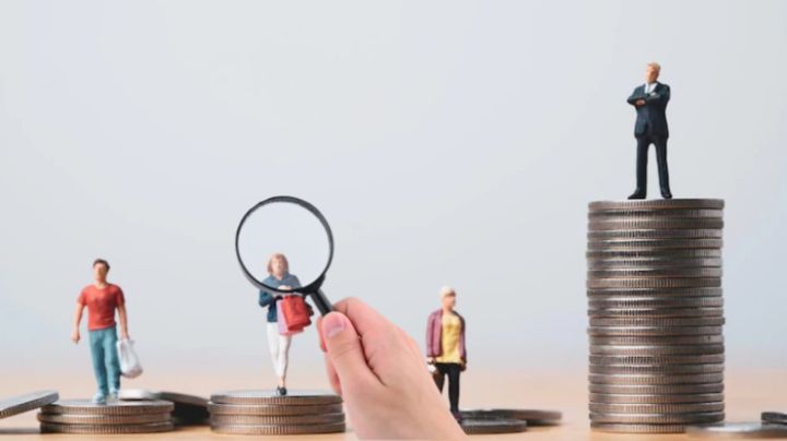 Este es el sueldo promedio que recibe una persona de la clase media en México en 2025