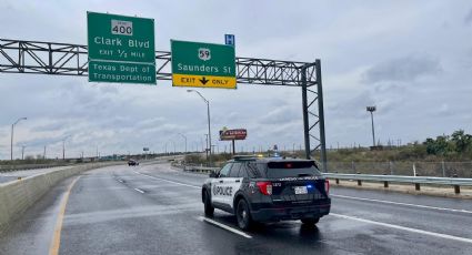 Paraliza el frío congelante Carretera Interestatal 35 e importantes vialidades en Laredo