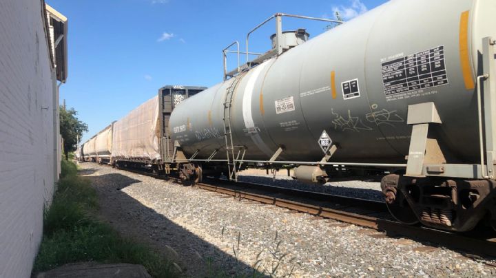 Tragedia en Laredo: hombre trata de cruzar vías del tren y éste le amputa una pierna