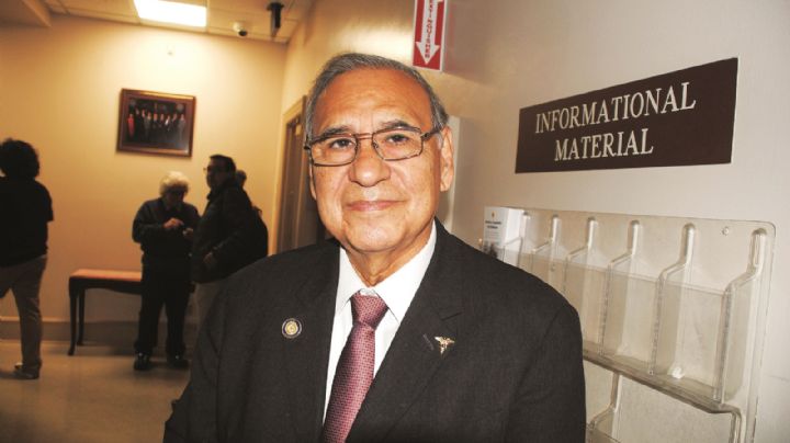 Deciden hoy si aumentan tarifa a camiones que crucen a México en horas pico por puentes de Laredo