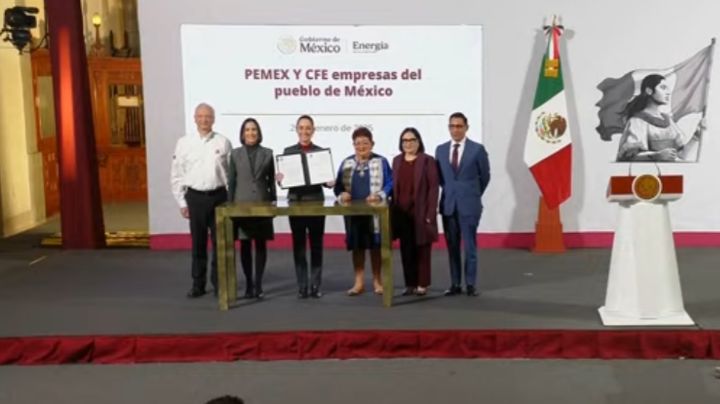 'Pemex y CFE vuelven a ser del pueblo': Sheinbaum firma reforma para la soberanía energética