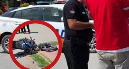 Motociclista queda grave tras brutal accidente vial; podría perder la pierna