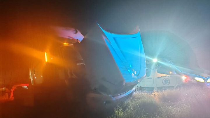 Trailero se salva milagrosamente tras aparatoso accidente en la autopista Monterrey- Nuevo Laredo