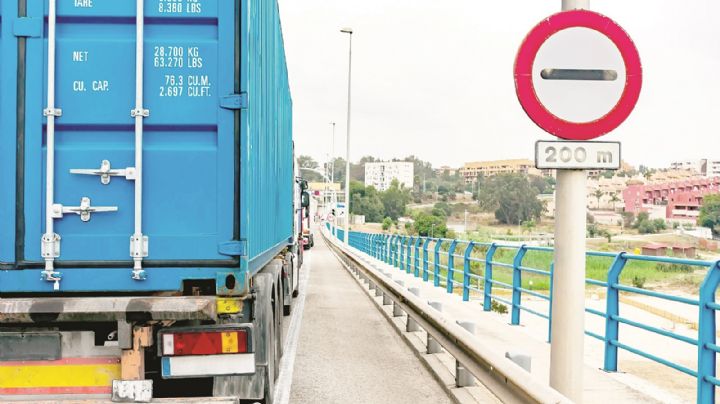 Va reforma aduanera contra el contrabando