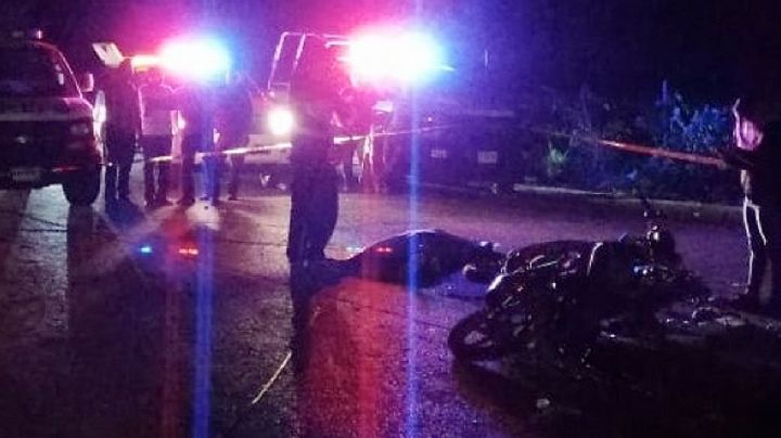 Motociclista choca de frente con un caballo y fallece por el impacto