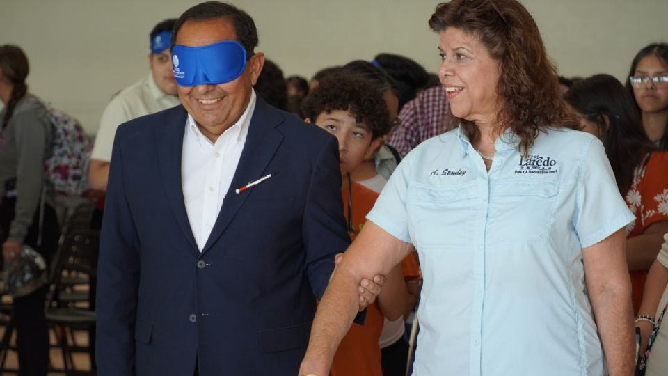 Realizan caminata inclusiva