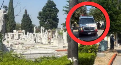 Abuelita cae al fondo de una tumba en panteón; la llevan de urgencia al hospital
