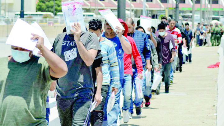 Se caen 37.8% deportaciones por Nuevo Laredo