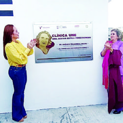 Reconocen la carrera de Bertha Estela Pérez Romero, doctora humanista