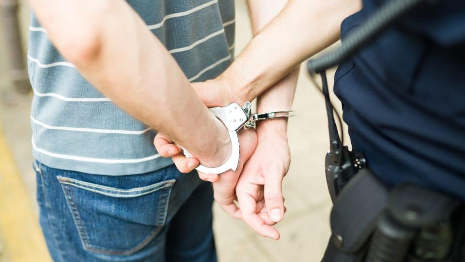 Un hombre fue arrestado en Laredo.