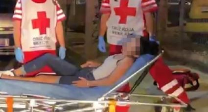 Mujer se lanza de vehículo en movimiento tras discutir con su expareja ; así fue el momento