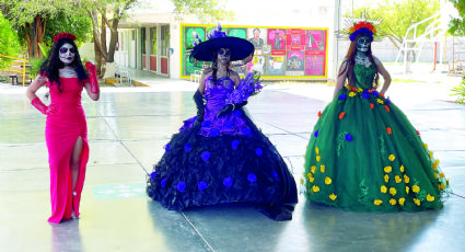 Hacen ‘macabro’ desfile en el explanada del Cobat 01