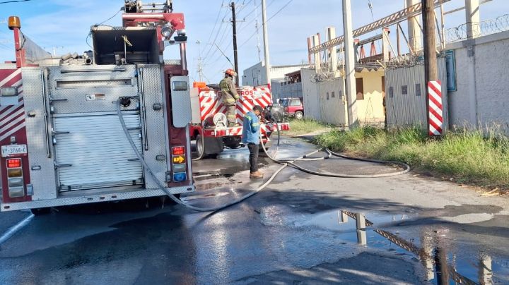 Se incendia planta de la CFE en la colonia B. Juárez y deja sin luz a una extensa zona de la ciudad