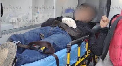 Motociclista choca contra automóvil en el Bulevar Colosio; terminó con varios dedos fracturados