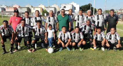 Lobos Negros golea a Macer y sigue sumando en la Liga Independiente Colosso Veteranos