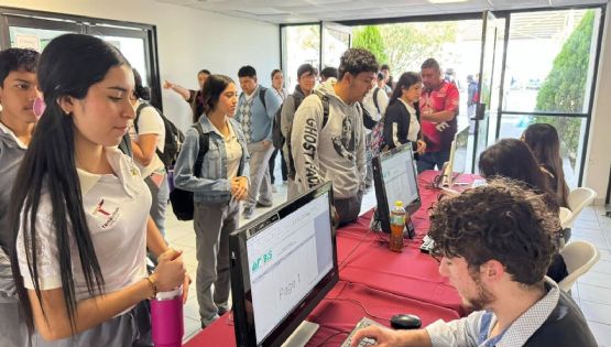Estudiantes de la UTM realizan estancia académica en Canadá; fortalecen competencias internacionales