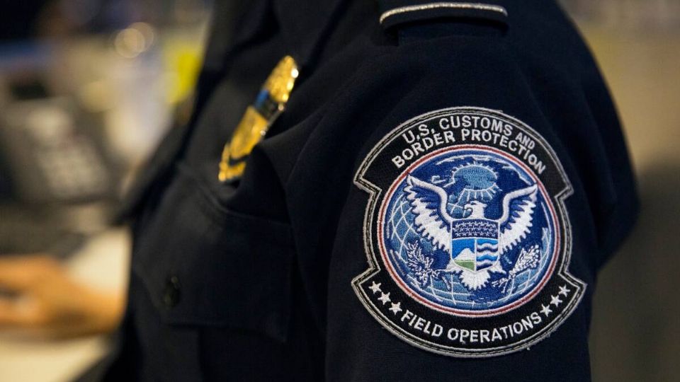 Agente de la CBP ebrio en Laredo.