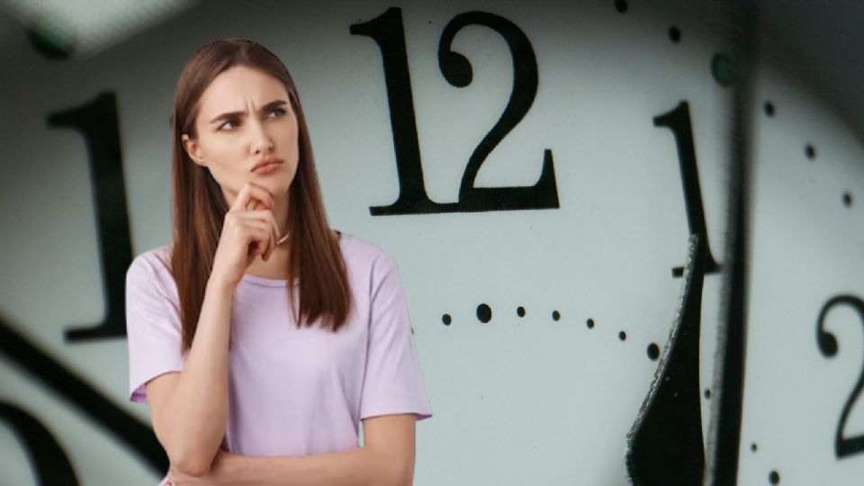 ¿Qué relojes se ajustan automáticamente al cambio de horario 2025?