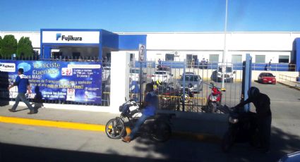 Le 'pega' Trump a maquiladoras de Piedras Negras; despidos masivos por cierres de fábricas