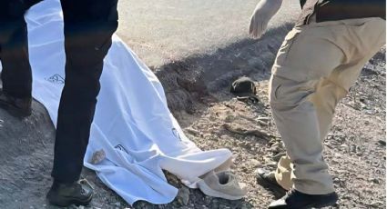 Abuelito motociclista muere tras impactarse contra un Mazda; su hijo fue llevado al hospital 