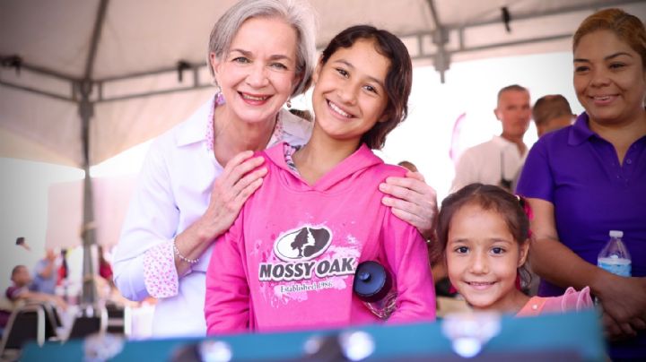 Llevan Américo y María la brigada Transformando Familias hasta el municipio de San Nicolás