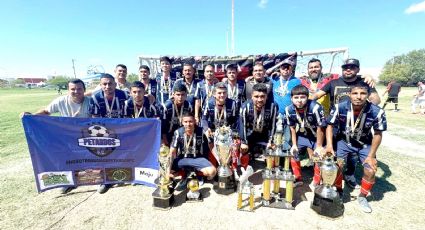 Petardos FC muestra su poder y conquista el campeonato en la Premier Especial