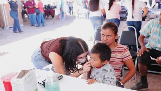 Acercan servicios gratuitos con 'Presidencia Cerquita de Ti' a Los Olivos 1 y 2