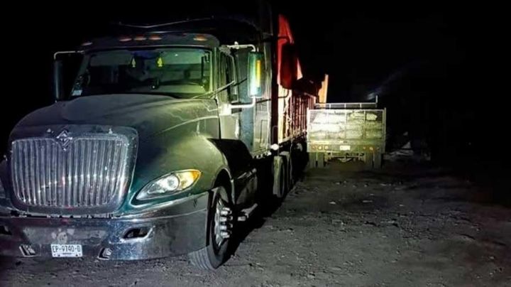 Hombre muere prensado entre dos tráileres; estaba realizando labores de carga