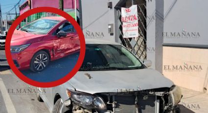 Abuelito se pasa el rojo y causa espectacular accidente en Nuevo Laredo; iba viendo el celular