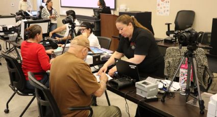 Consulado mexicano en Laredo llevará servicios de pasaportes y matrículas a personas alejadas