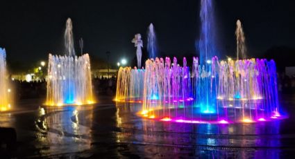 Luce majestuosa Plaza de la Mujer; presume hermosa fuente interactiva