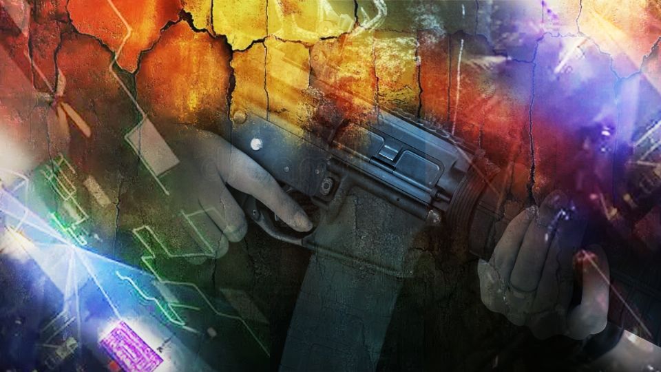 El hombre amenazó a todos con su pavorosso rifle de asalto.