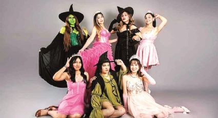 Recrean magia de 'Wicked' en Nuevo Laredo; modelos se toman fotos especiales