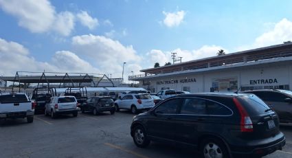 Llegan primeros paisanos desde Estados Unidos; pasarán Thanksgiving con sus familias