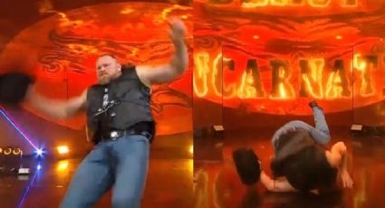 Temible luchador de la WWE sufre 'aparatoso' accidente en vivo y reacciona | VIDEO