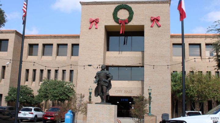 Laredo anuncia cierres por Thanksgiving; oficinas municipales y servicios suspendidos jueves y viernes