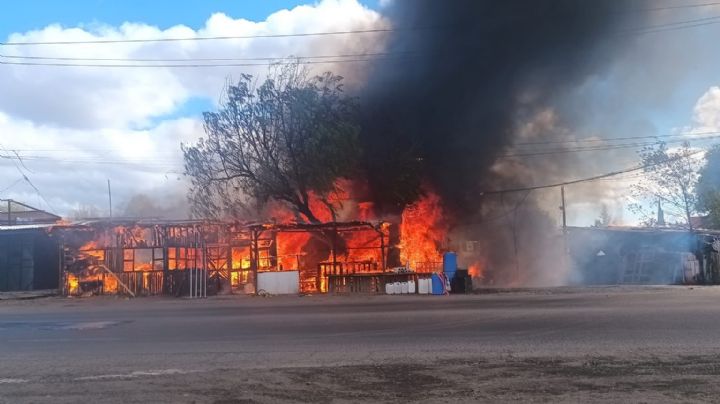 MOMENTO EXACTO en que explosión desata incendio en bodega; vecinos acusan presunta guarida de huachicoleros