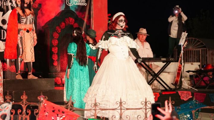 Día de Muertos en Nuevo Laredo: color, música y tradición iluminaron los panteones municipales
