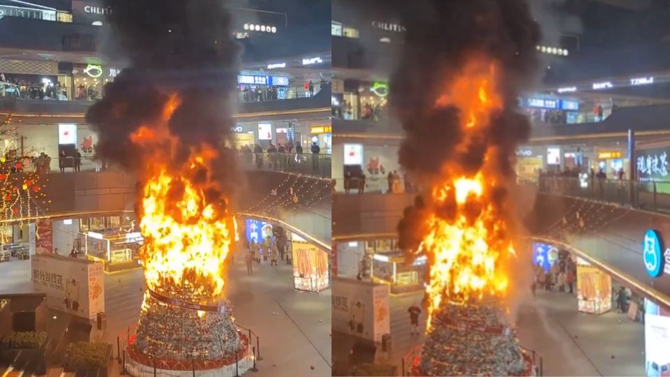 MOMENTO EXACTO en que árbol de Navidad se incendia en concurrido centro comercial de China