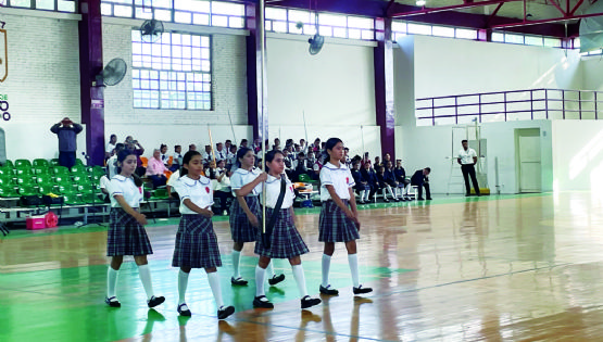 Escuelas primarias de Nuevo Laredo ganan concurso de escoltas
