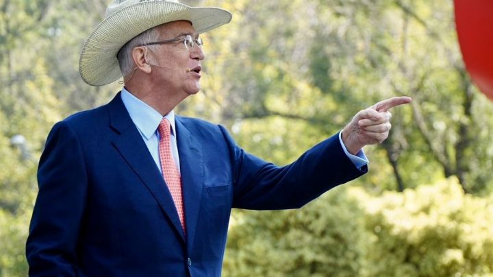 Dan nuevo revés a Ricardo Salinas; presidente de la SCJ rechaza aplazar litigios