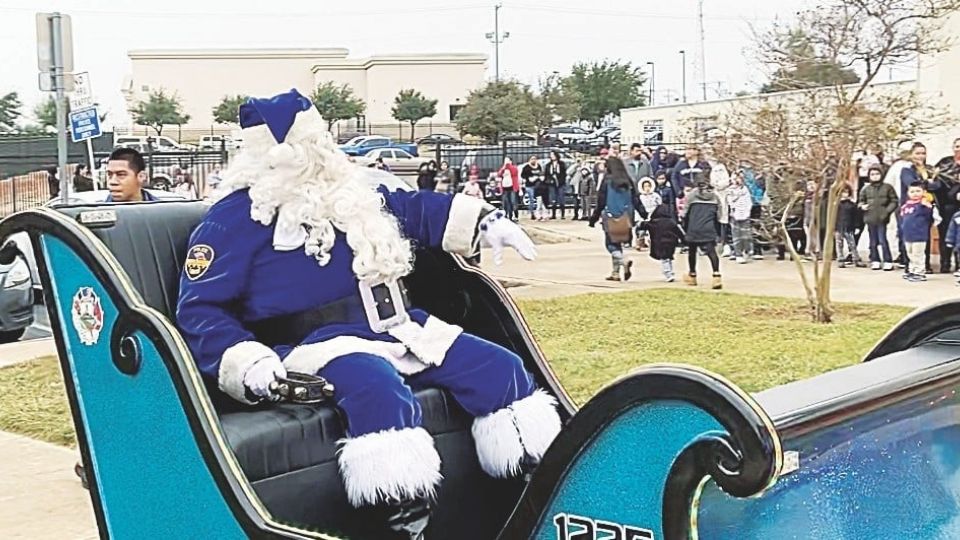 Inicia registro para recibir regalos del Santa Claus Azul de Laredo