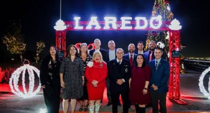 Laredo celebra el inicio de la Navidad con los regiomontanos; Black Friday y promociones impulsan el turismo fronterizo
