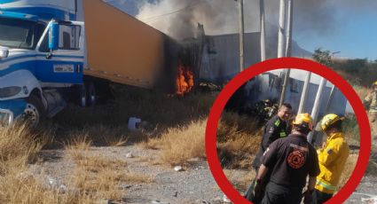 Tráiler se queda sin frenos y provoca gran incendio en Nuevo León