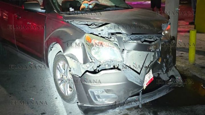 Jovencita maneja en contra en calles de la colonia Juárez; provoca aparatoso y costoso accidente